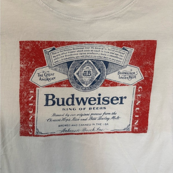 Budweiser Red and White Graphic Tee crop top - Picture 2 of 4